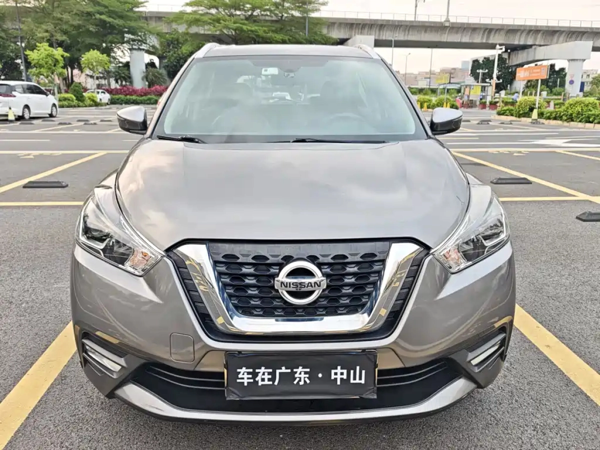 NISSAN KICKS
