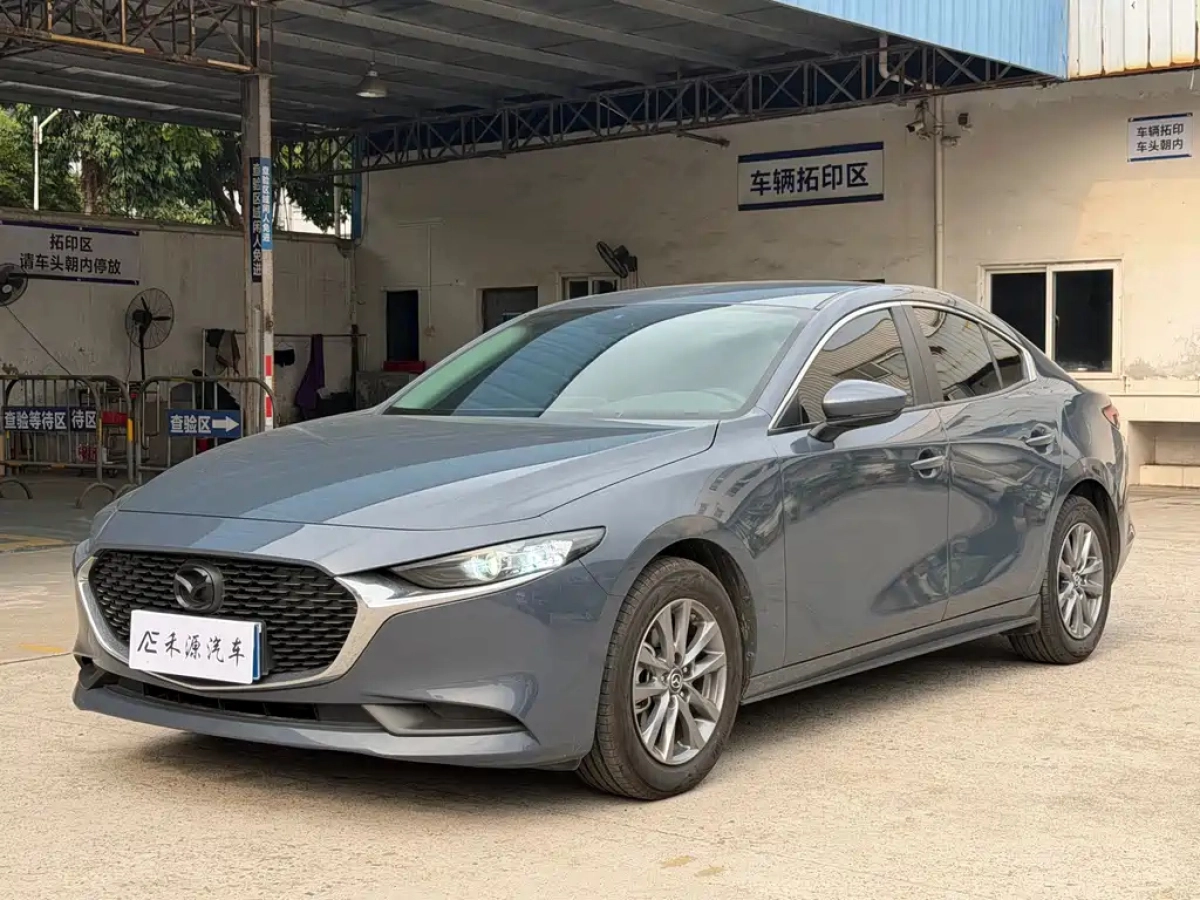 MAZDA 3 AXELA  2024