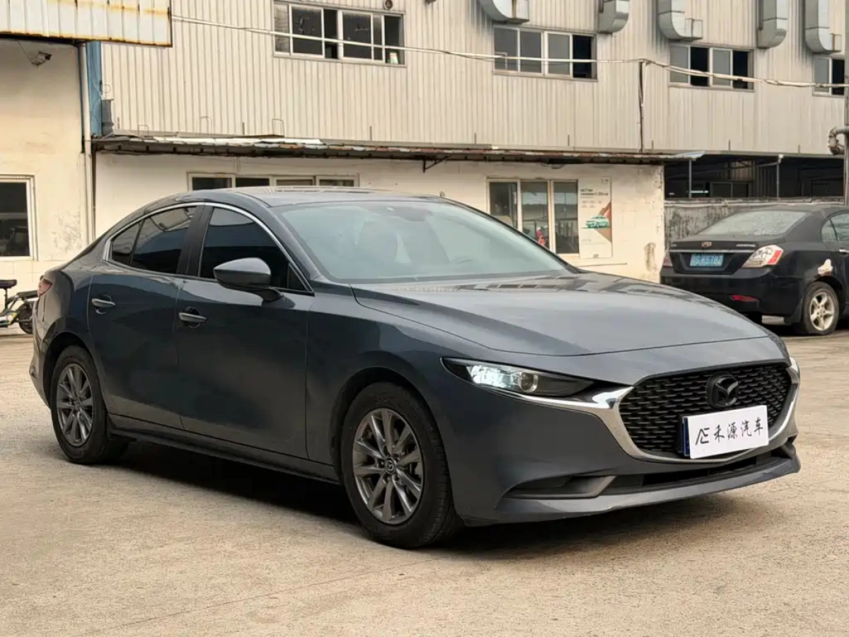 MAZDA 3 AXELA