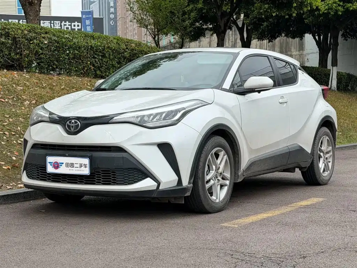 TOYOTA C-HR  2022