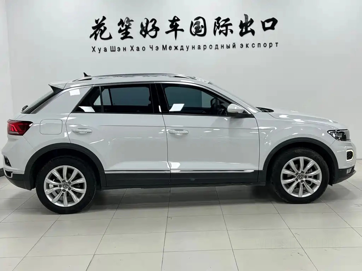 VOLKSWAGEN T-ROC
