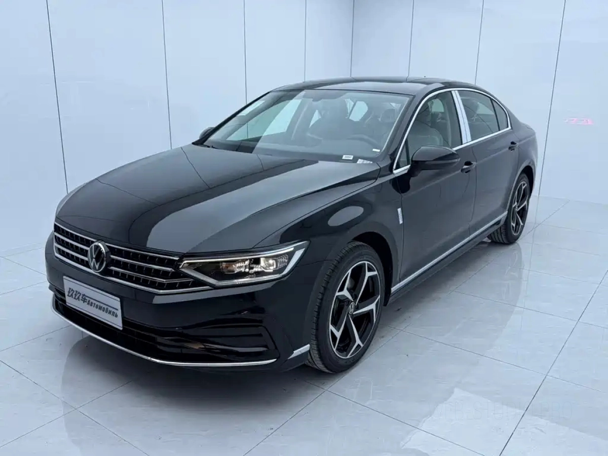 VOLKSWAGEN MAGOTAN  2025