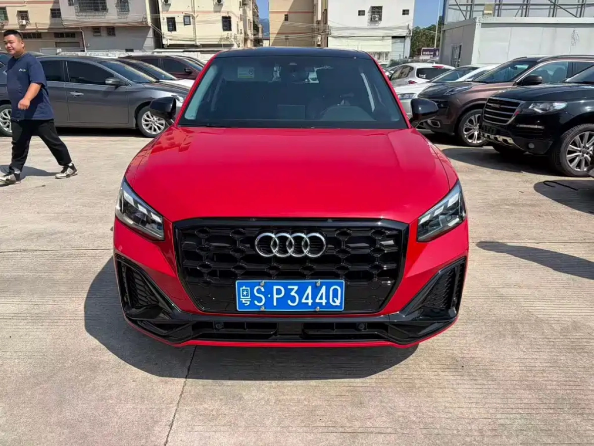 AUDI Q2L  2022