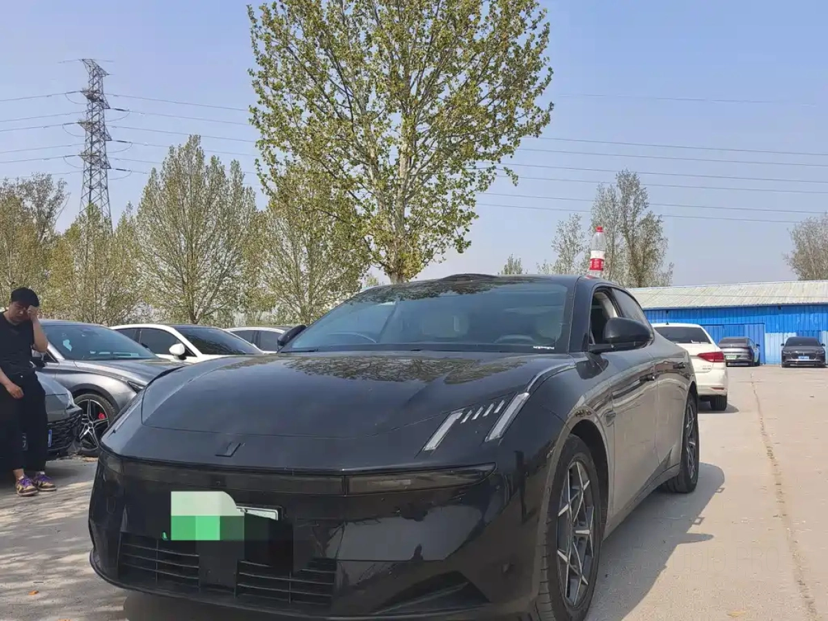 LYNK CO 10 EM-P  2025