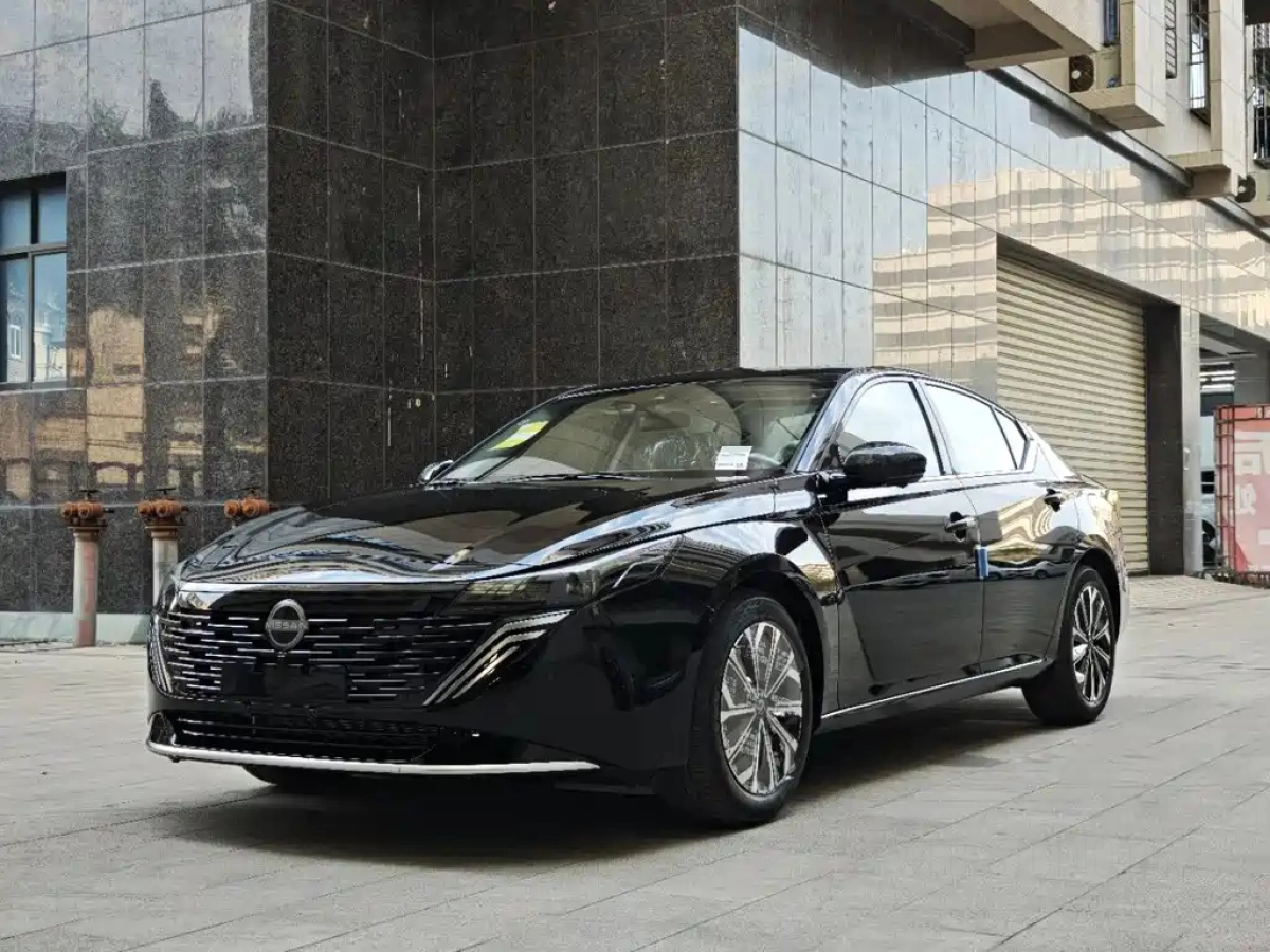 NISSAN TEANA  2026