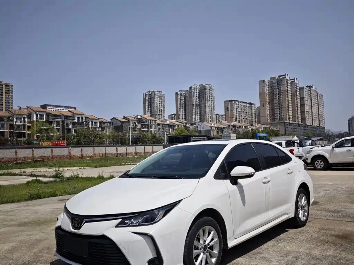 TOYOTA COROLLA  2023