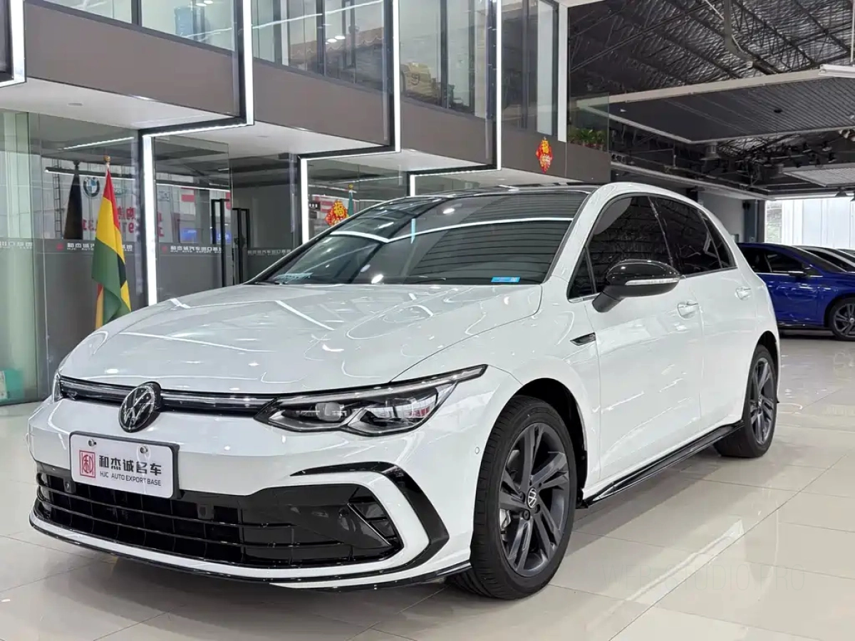 VOLKSWAGEN GOLF  2022