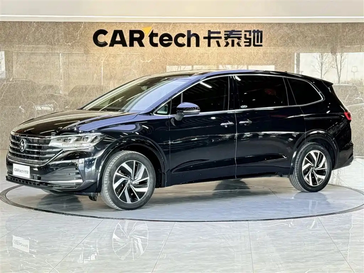 VOLKSWAGEN VILORAN  2022