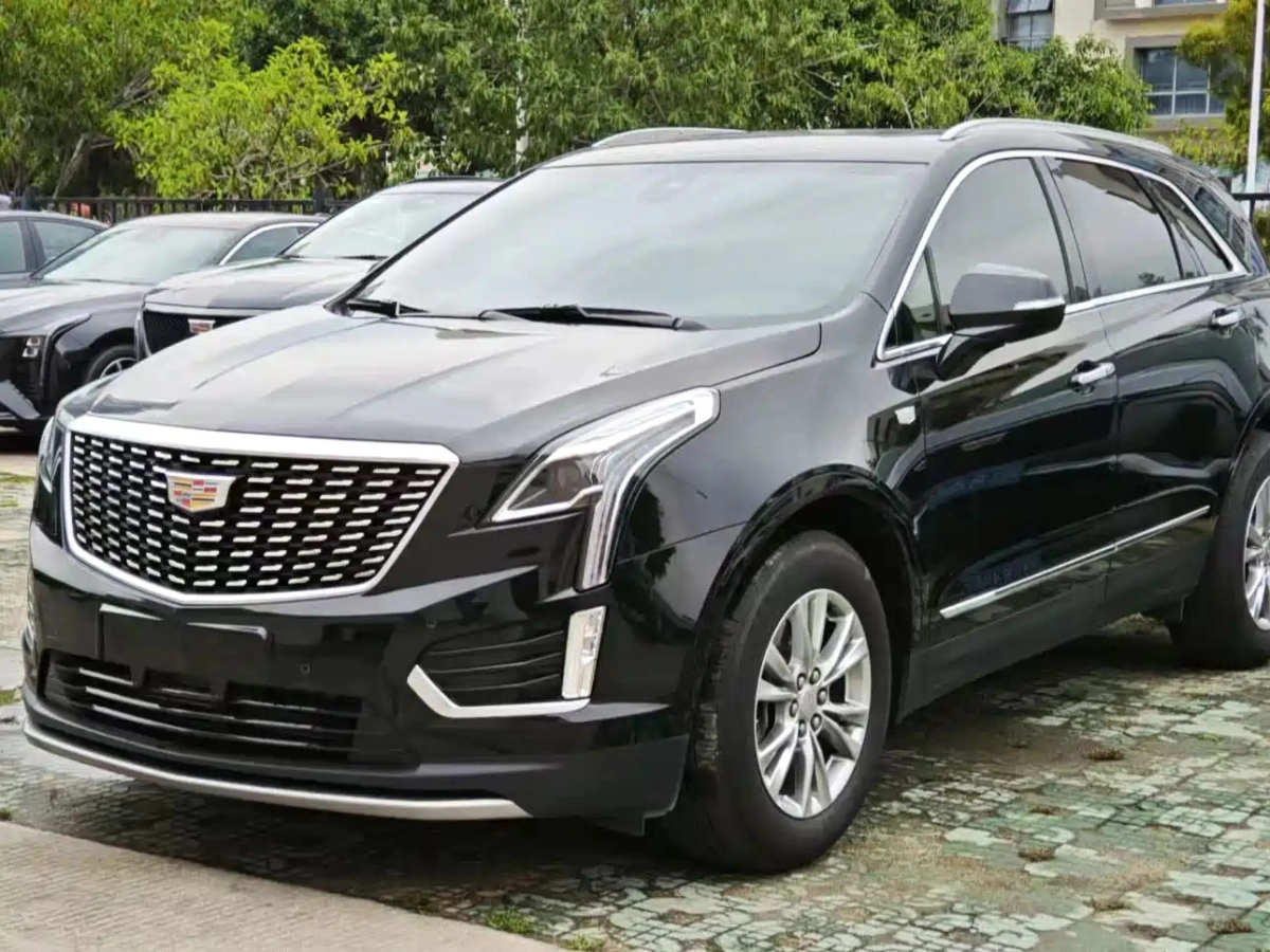 CADILLAC XT5