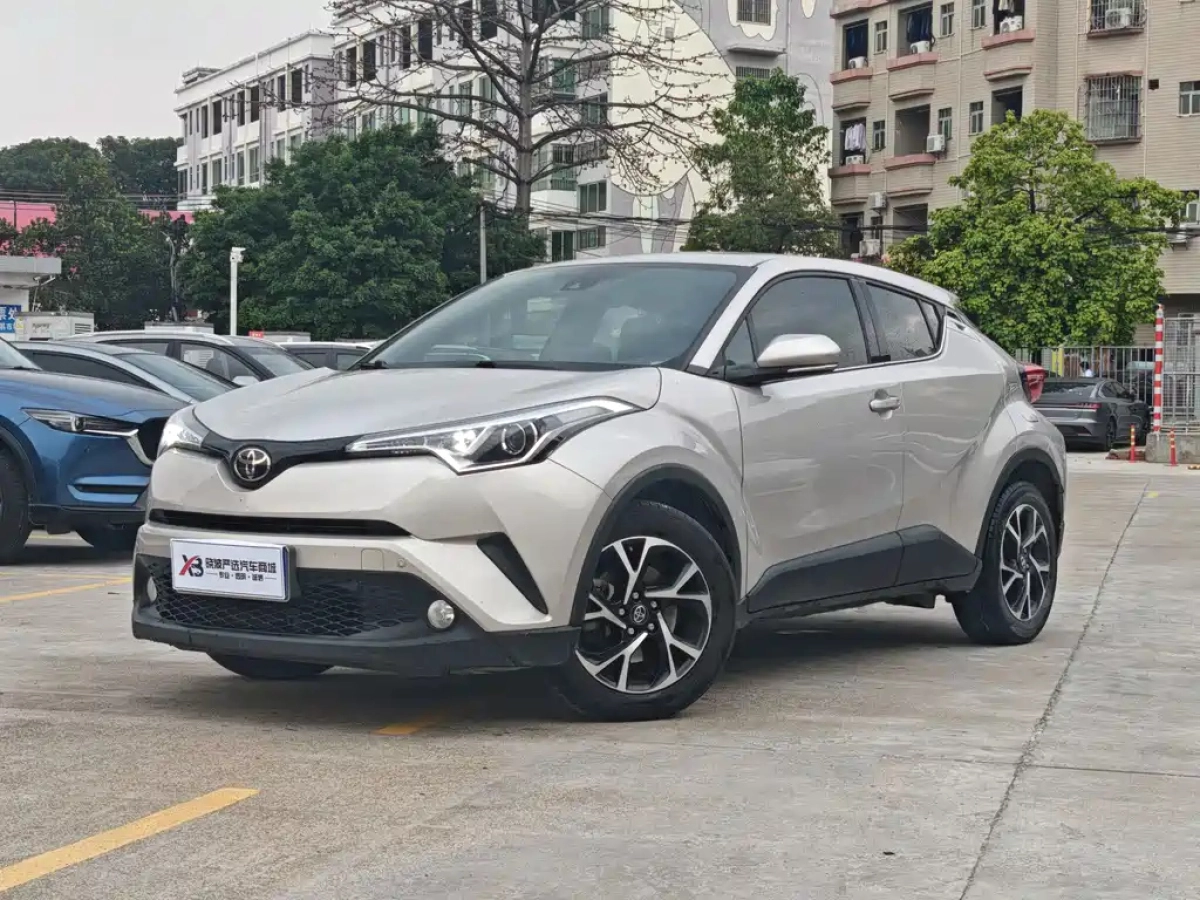 TOYOTA C-HR  2021