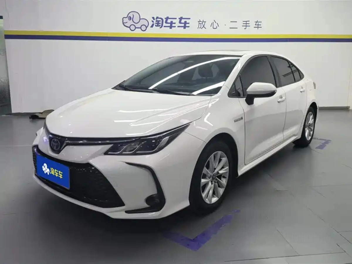 TOYOTA COROLLA  2024