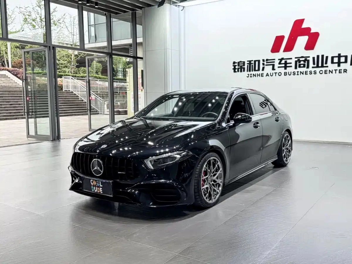 MERCEDES-BENZ A-CLASS AMG  2021