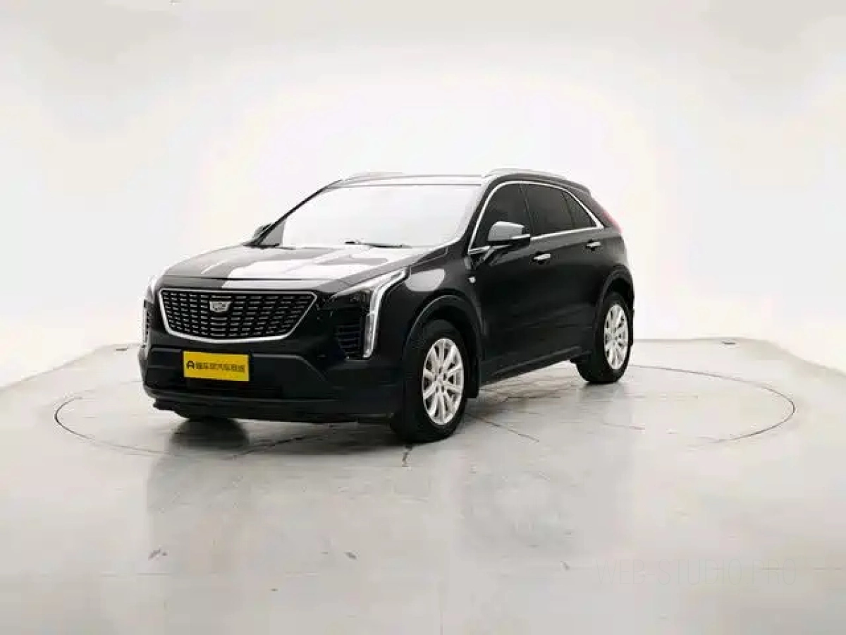 CADILLAC XT4