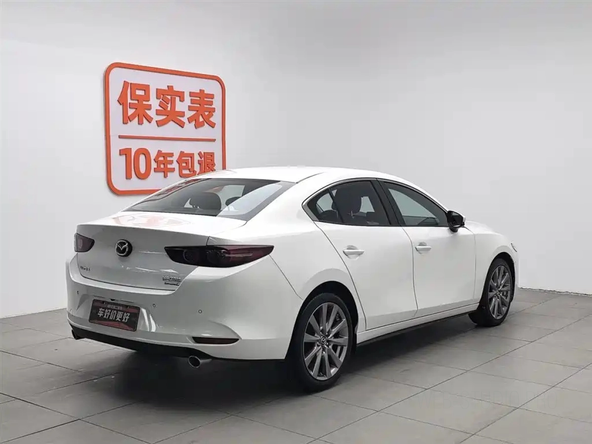 MAZDA 3 AXELA