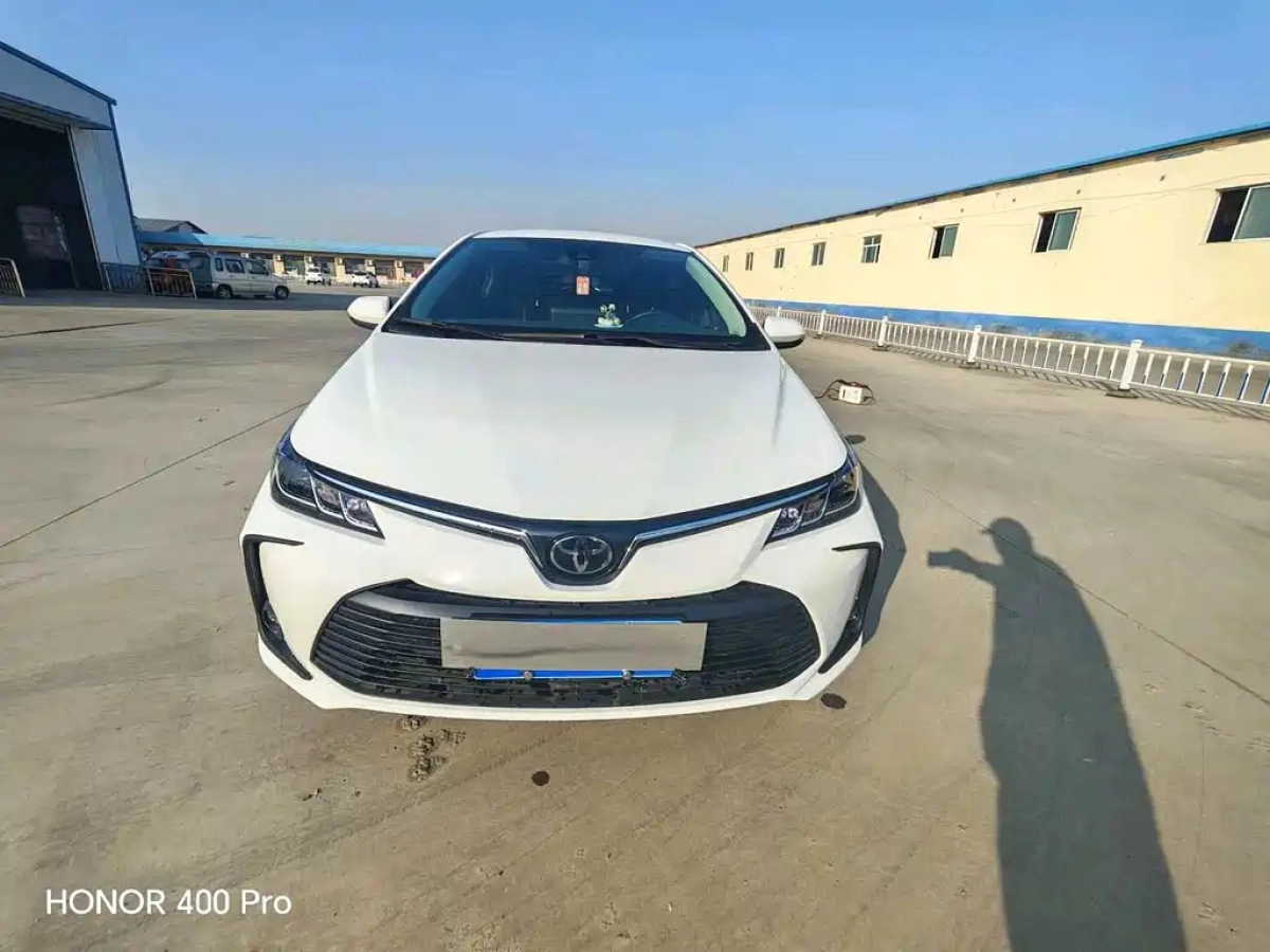 TOYOTA COROLLA  2023