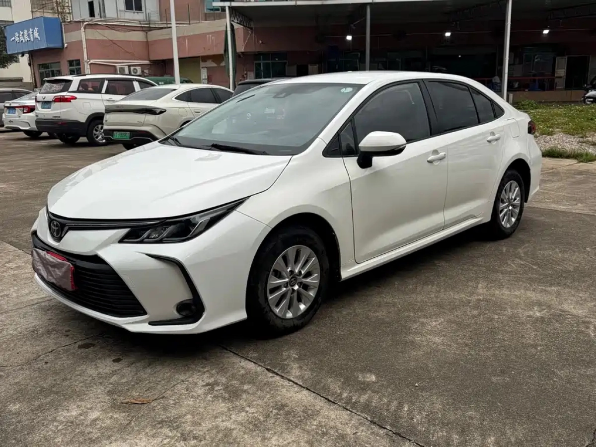 TOYOTA COROLLA  2023