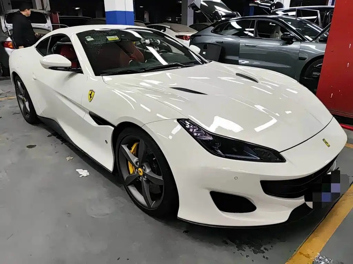 FERRARI PORTOFINO  2020