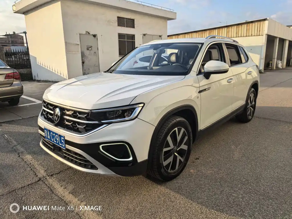 VOLKSWAGEN TAYRON  2023