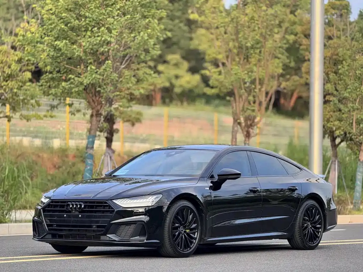AUDI A7  2021