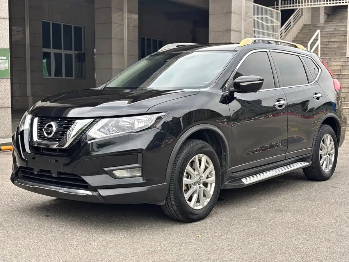 NISSAN X-TRAIL  2019