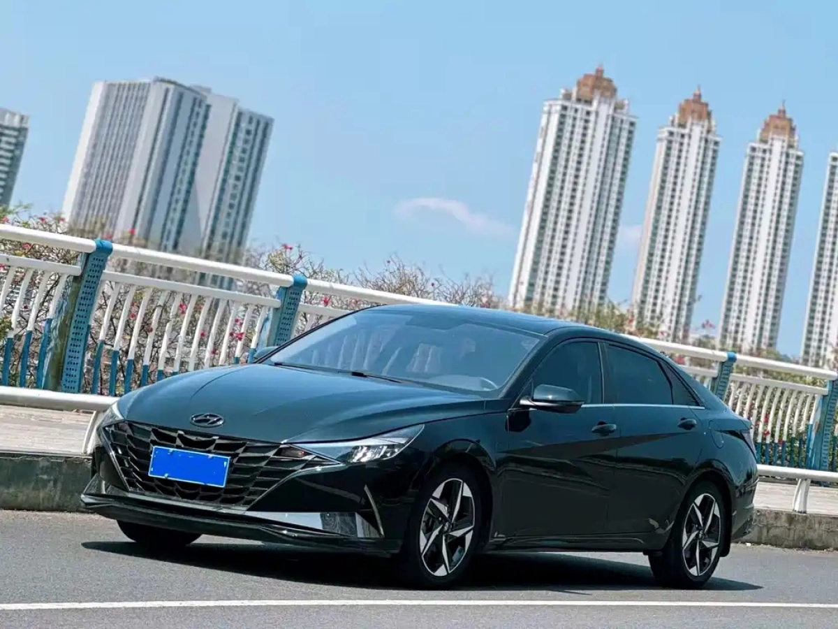 HYUNDAI ELANTRA  2021