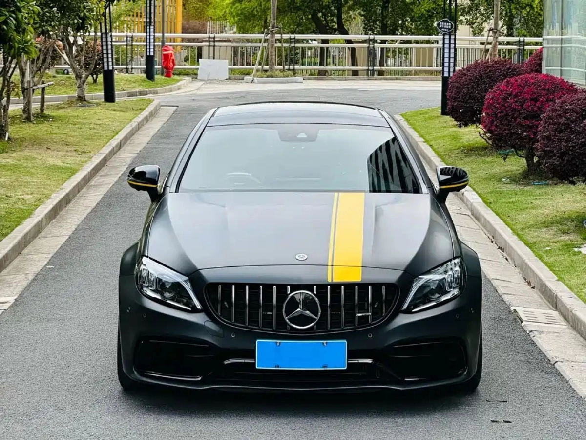 MERCEDES-BENZ C-CLASS AMG