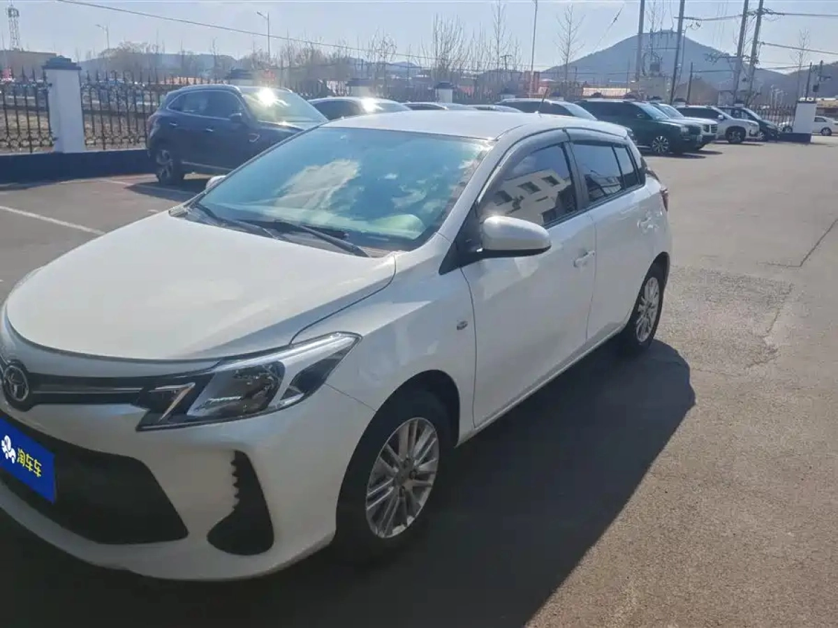 TOYOTA VIOS FS  2022