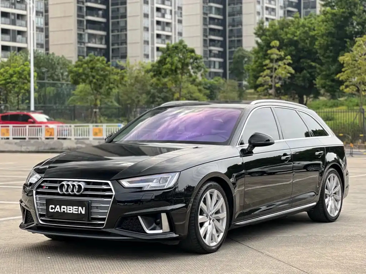 AUDI A4 IMPORT  2020