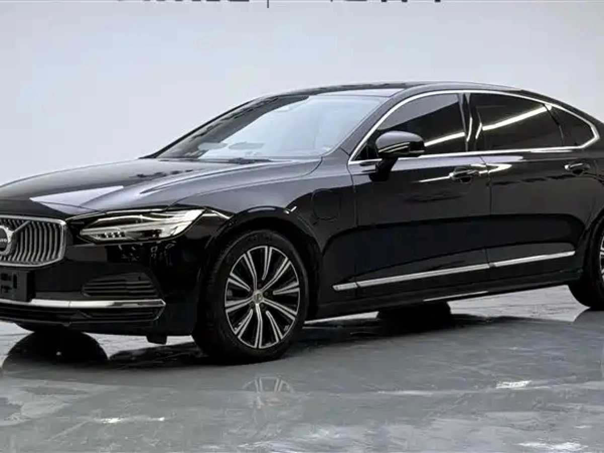VOLVO S90 NEW ENERGY  2022