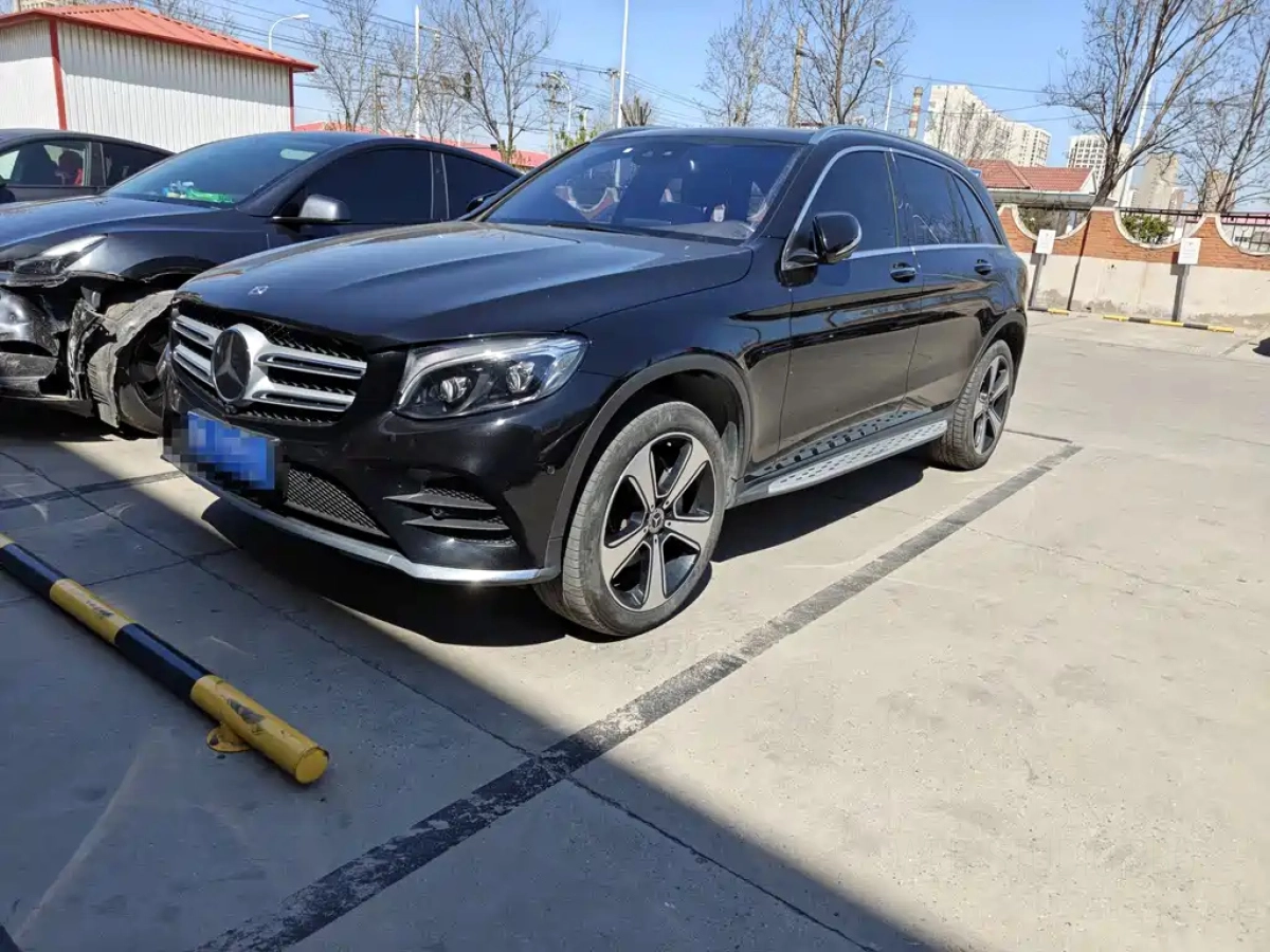 MERCEDES-BENZ GLC  2019