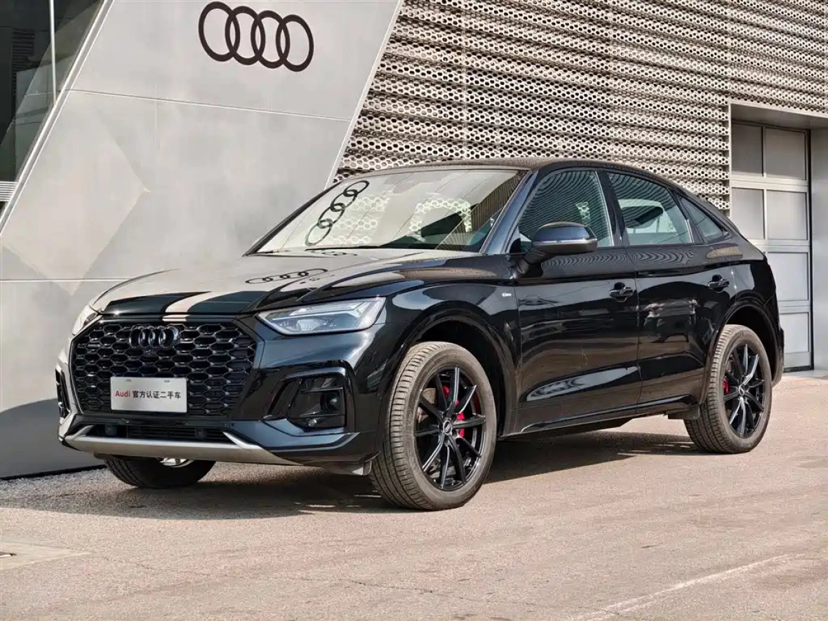 AUDI Q5L SPORTBACK  2024