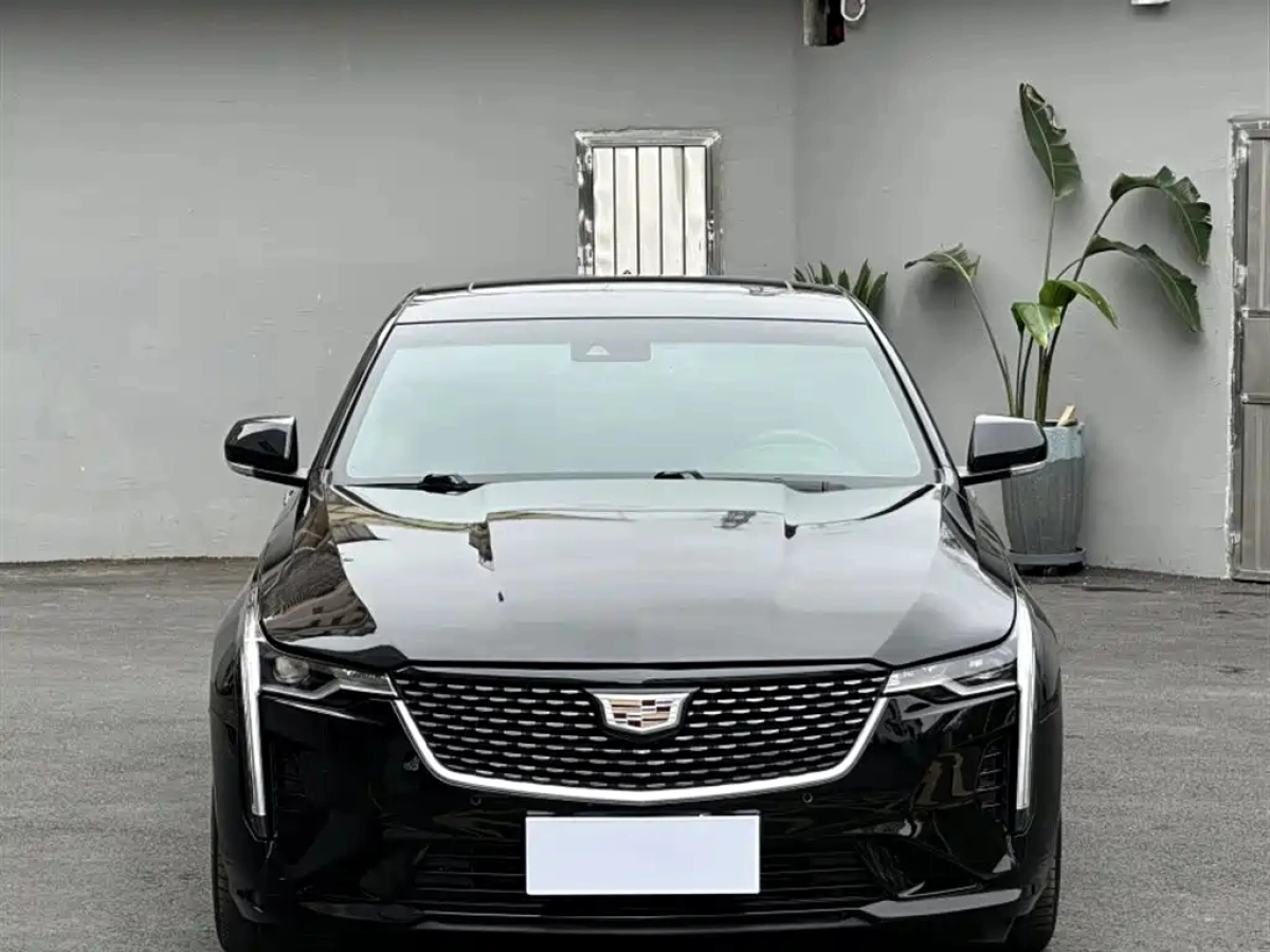 CADILLAC CT4