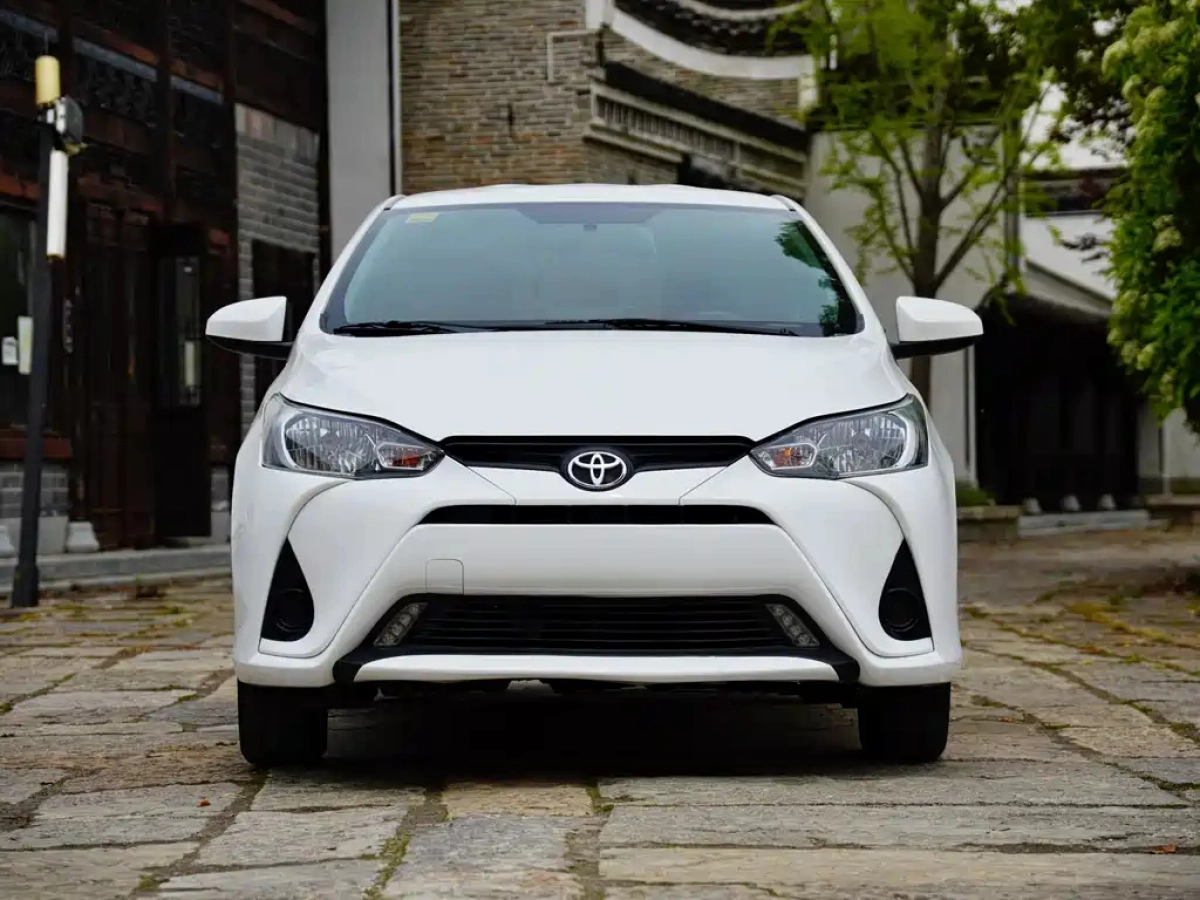 TOYOTA YARIS L ZHIXIANG