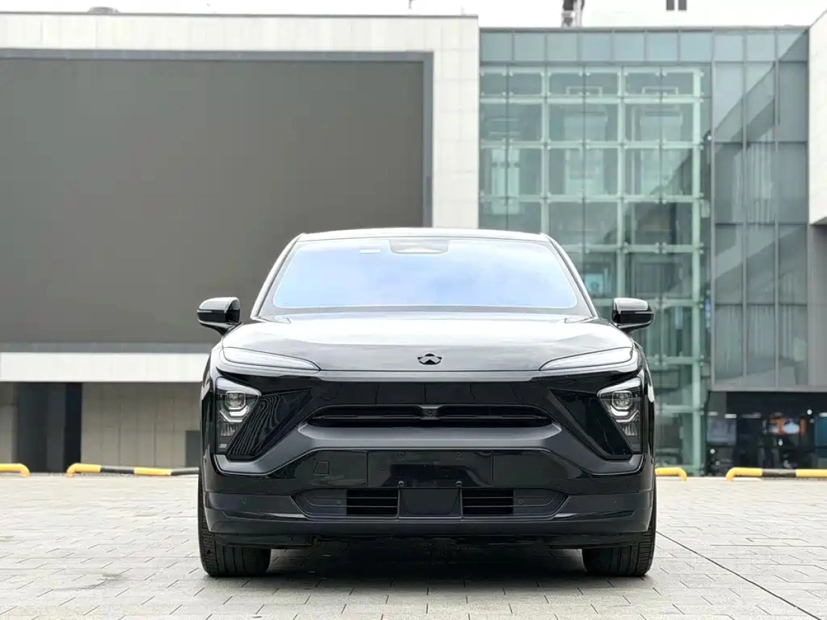 NIO EC6