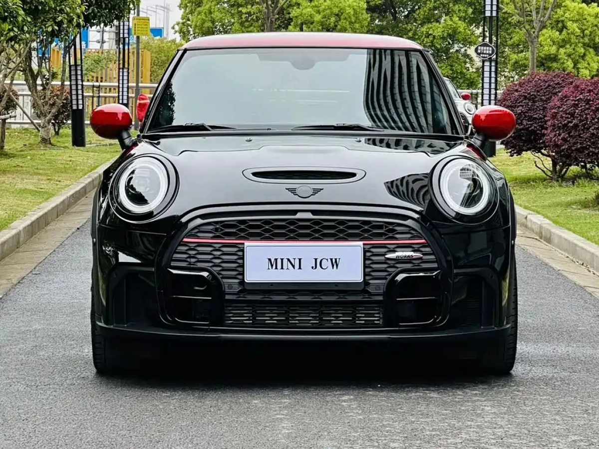 MINI JCW