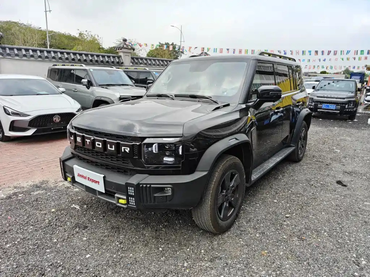 JETOUR TRAVELER  2024