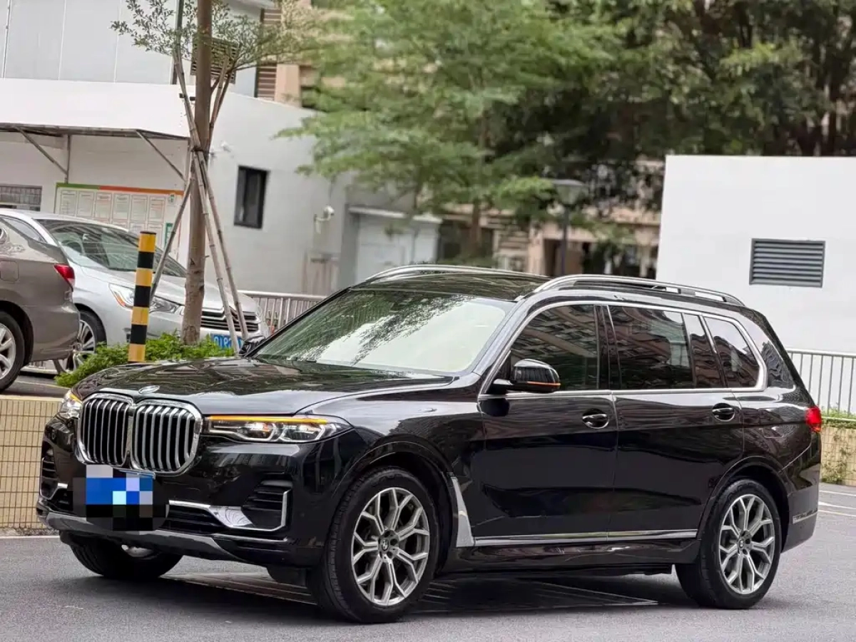 BMW X7  2020