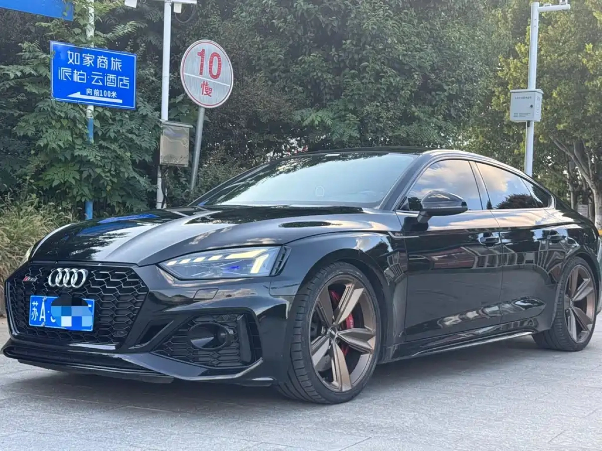 AUDI RS 5  2021