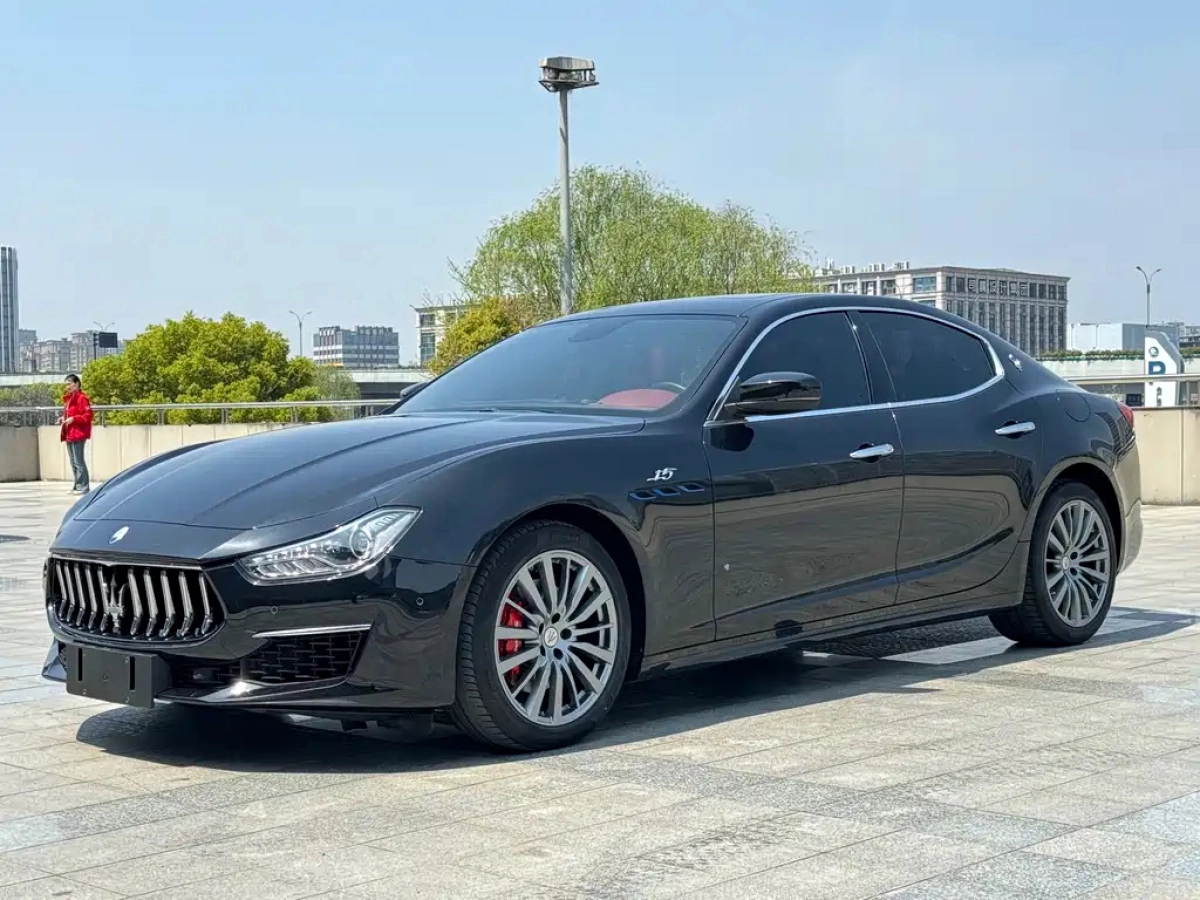 MASERATI GHIBLI  2023