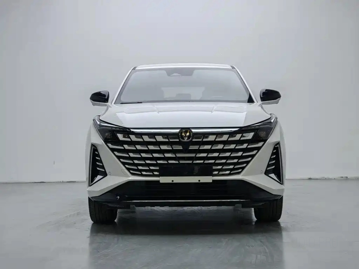 CHANGAN UNI-Z NEW ENERGY