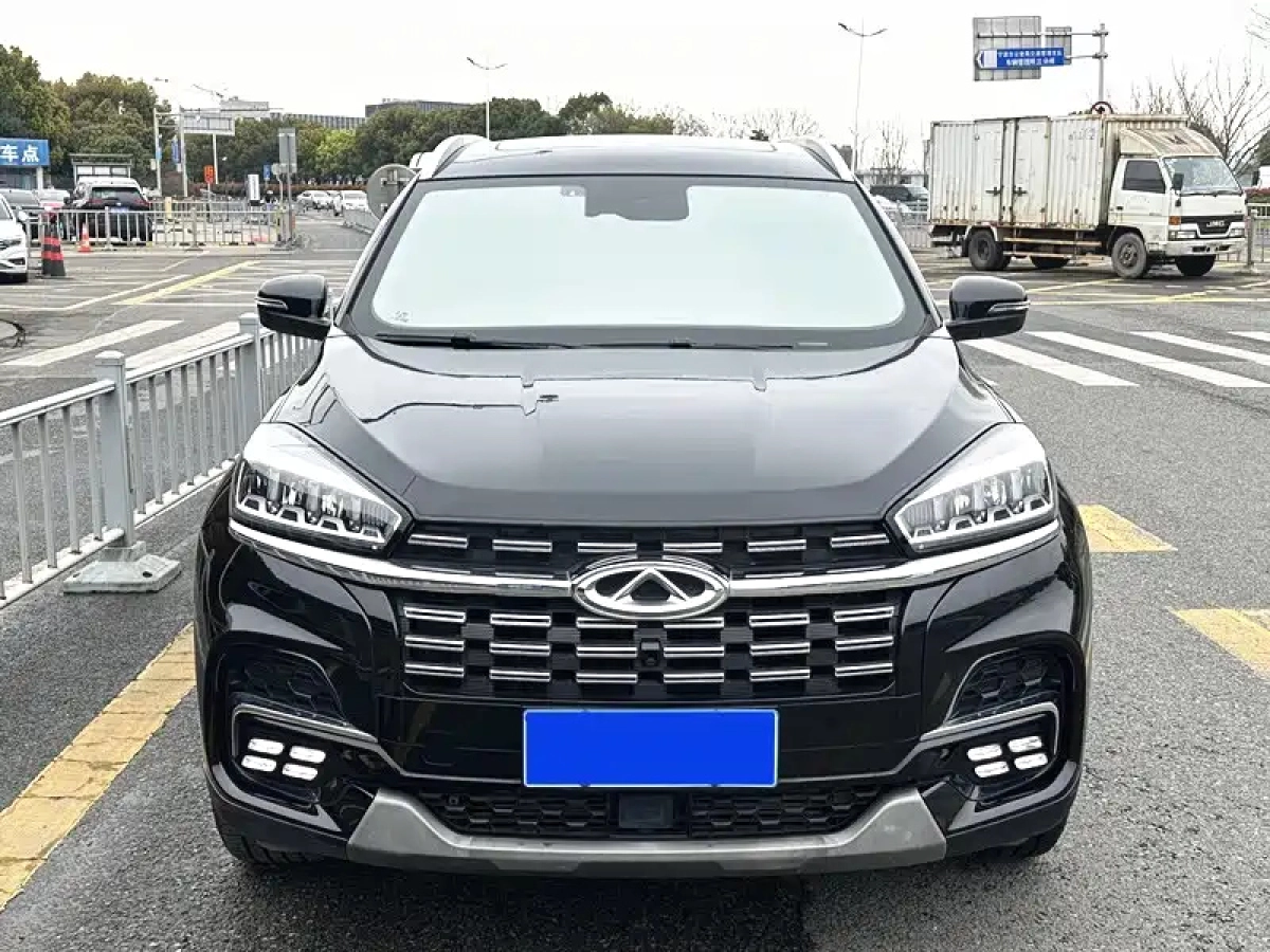 CHERY TIGGO 8