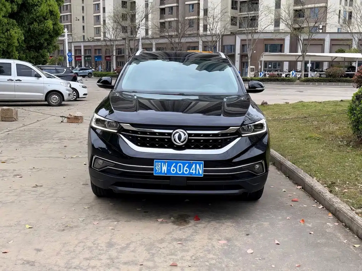 DONGFENG AEOLUS AX7