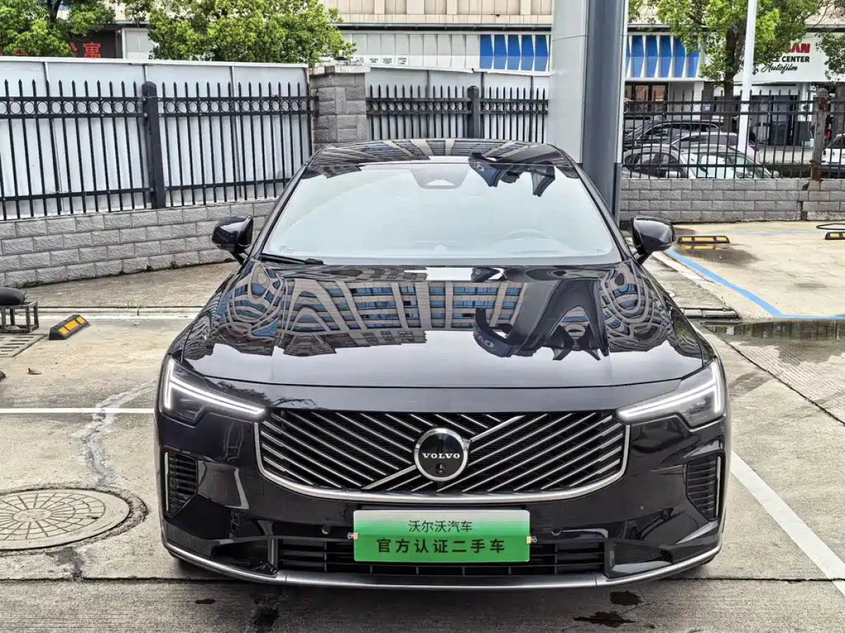 VOLVO S90 NEW ENERGY