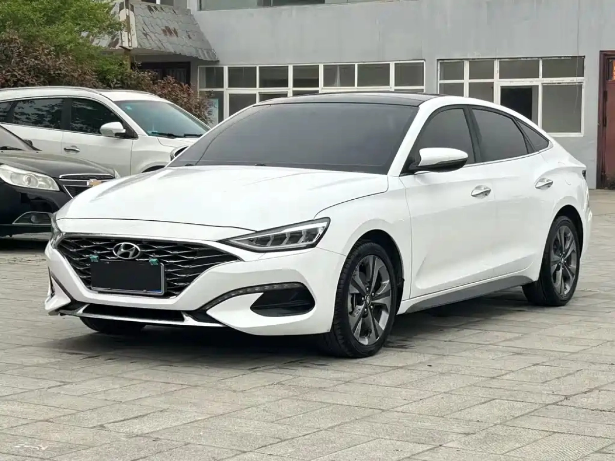 HYUNDAI LAFESTA  2019