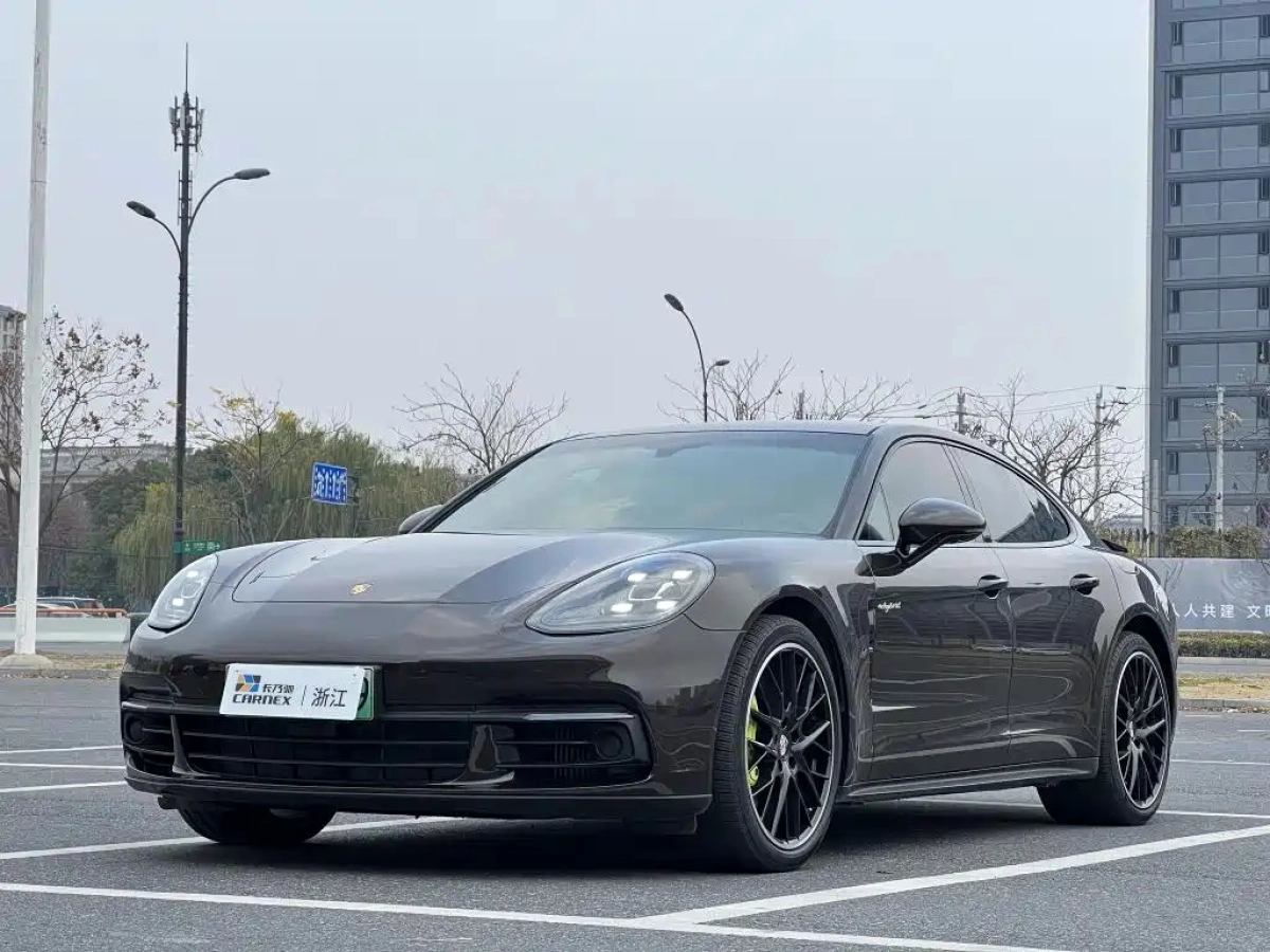 PORSCHE PANAMERA NEW ENERGY  2020