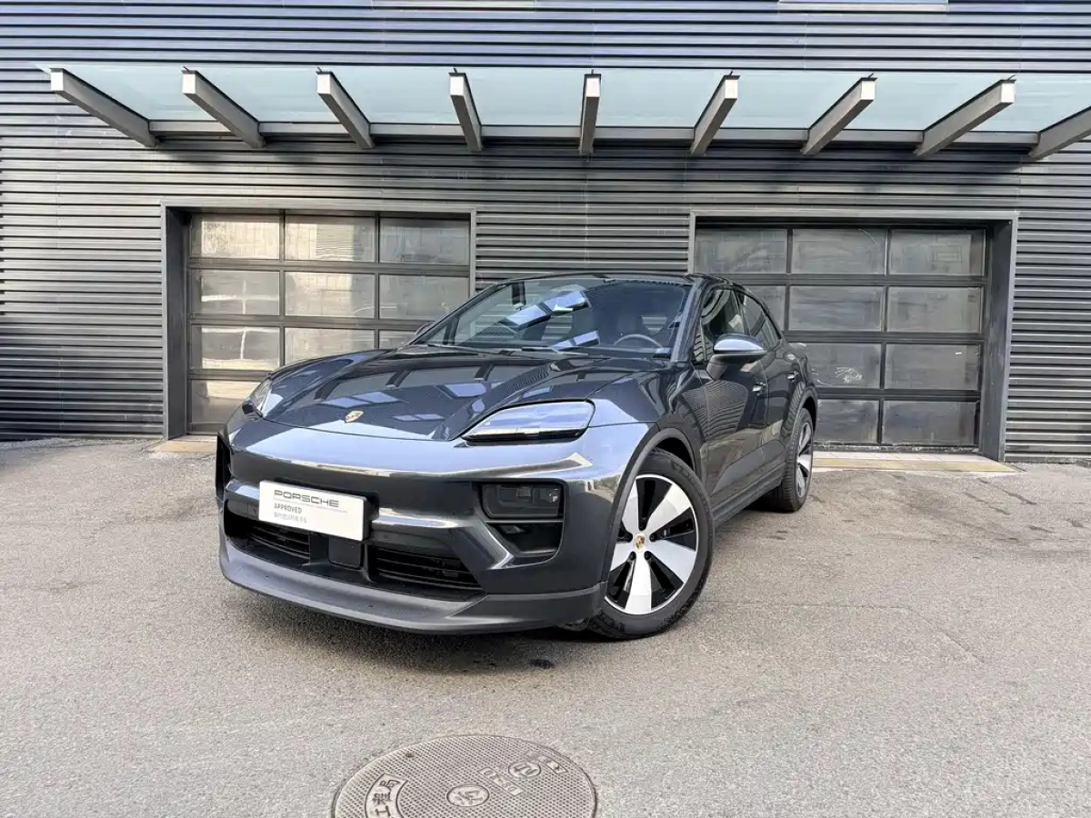 PORSCHE MACAN NEW ENERGY  2025