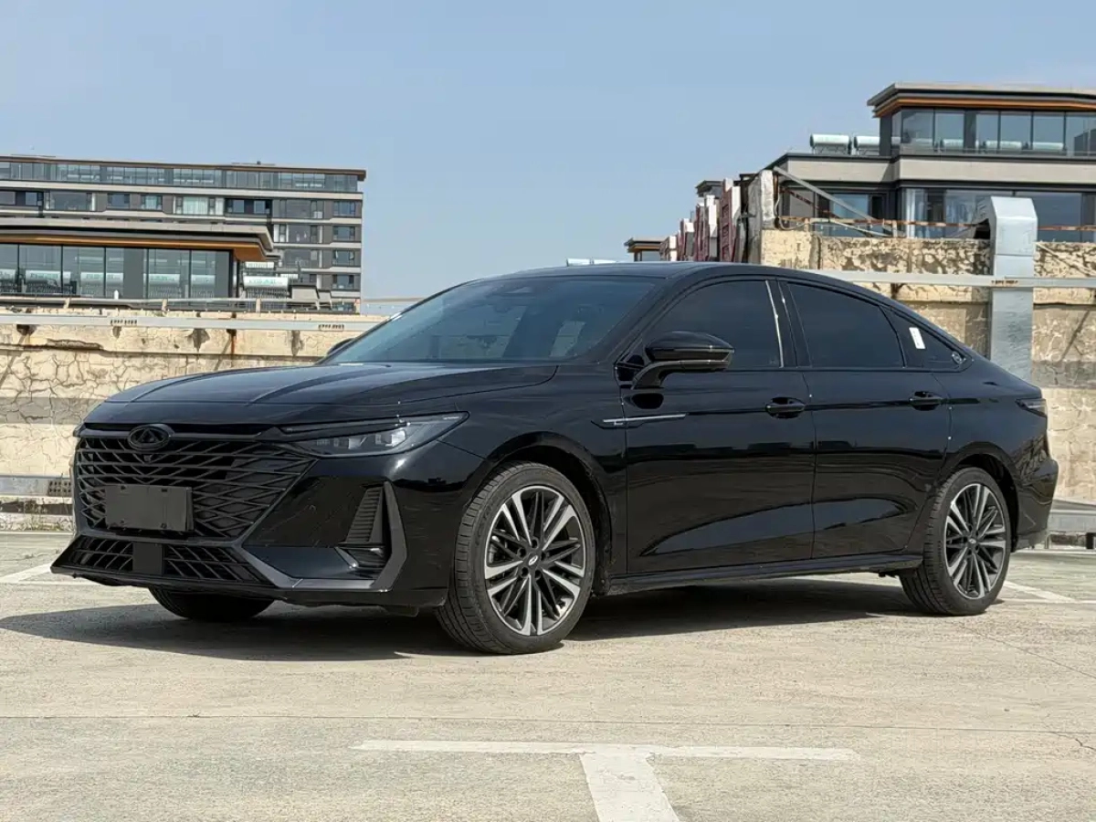 CHERY ARRIZO 8  2025