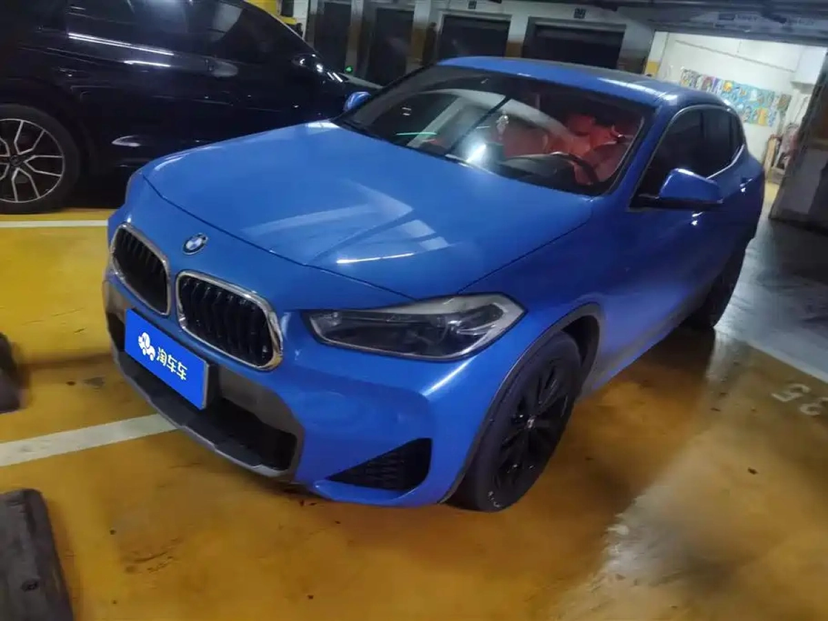 BMW X2  2021