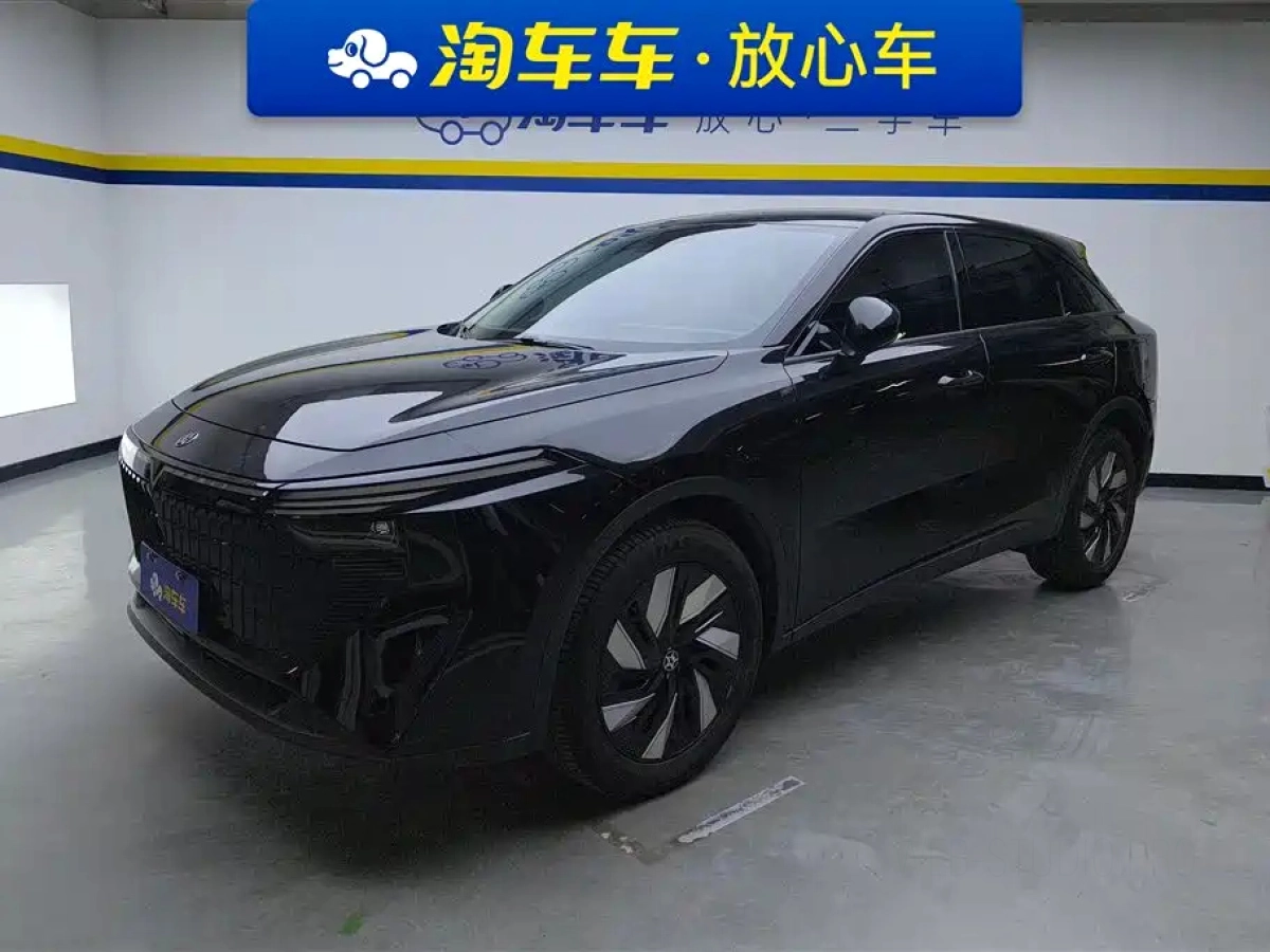 VENUCIA BIG V DD-I  2025