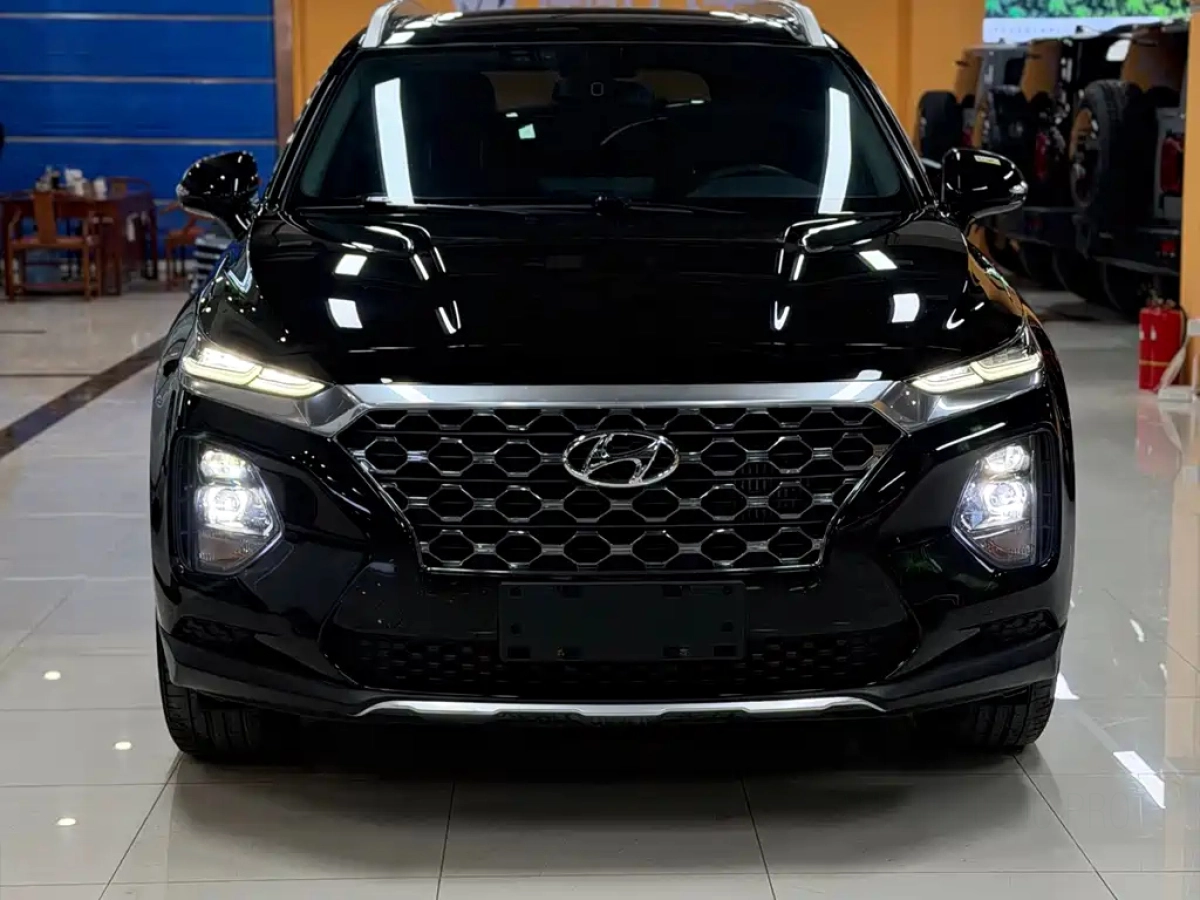 HYUNDAI SANTA FE  2022